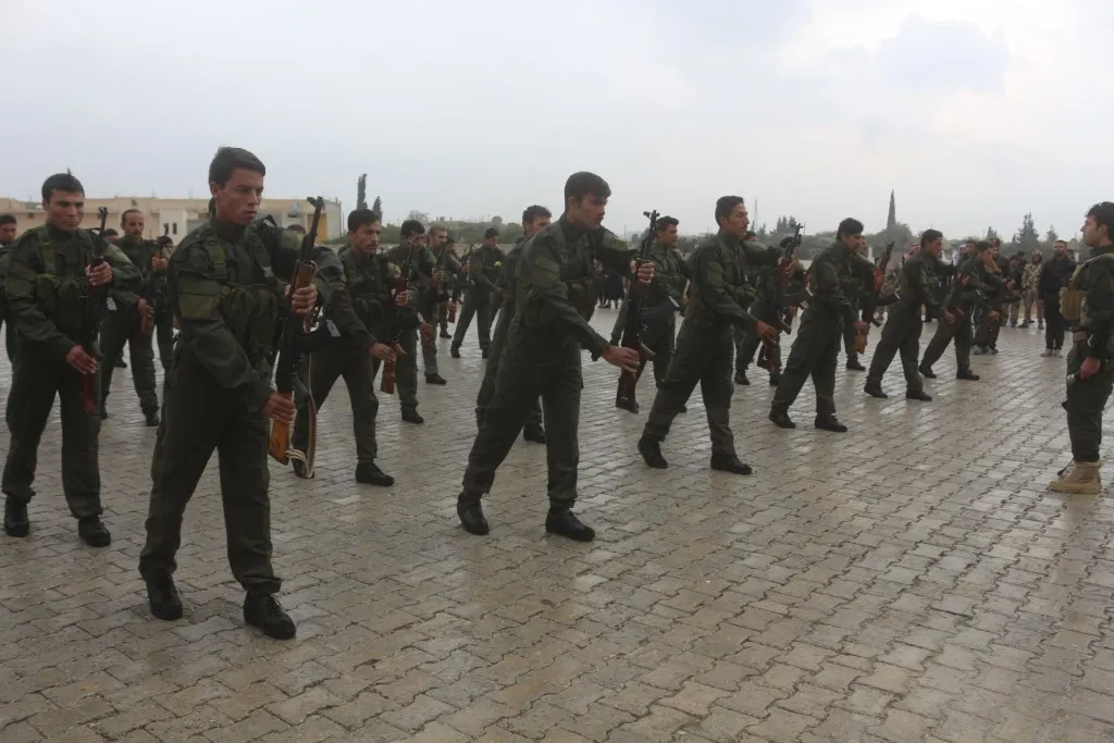 Li Minbicê cenazeyên 4 şehîdan hatin veşartin