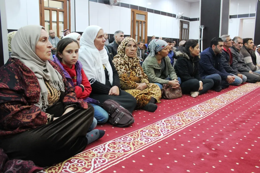 ‘ji bo serkeftinê em bibin yek‘