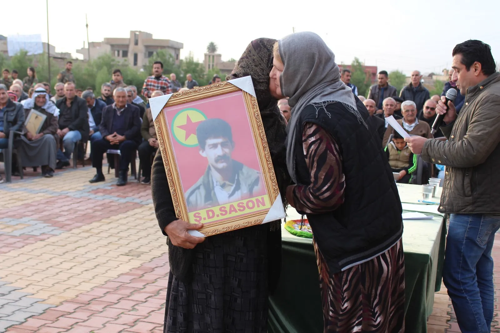 Şehîdên meha Mijdarê li Qamişlo hatin bi bîranîn