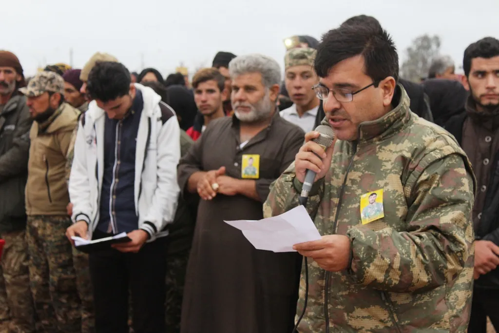 Cenazeyê şervanê QSD‘ê Muxtar bi merasîmeke girseyî hate veşartin