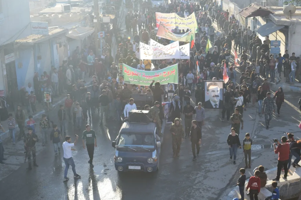 Ciwanên Bakur û Rojhilatê Sûriyê li dijî dagirkeriya Tirkiyê banga serhildanan kirin