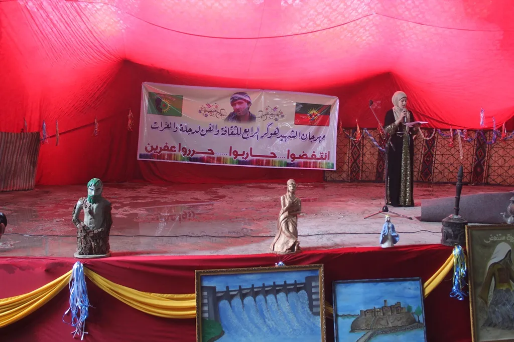 Festîvala Şehîd Hogir li Tebqayê hat lidarxistin