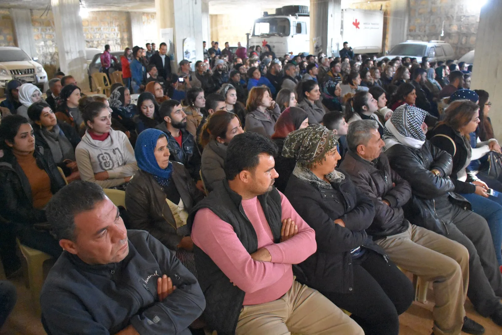 Li Kobanê, kampa Serdem û kampa Eyn Îsayê rêzefîlm hatin pêşandan