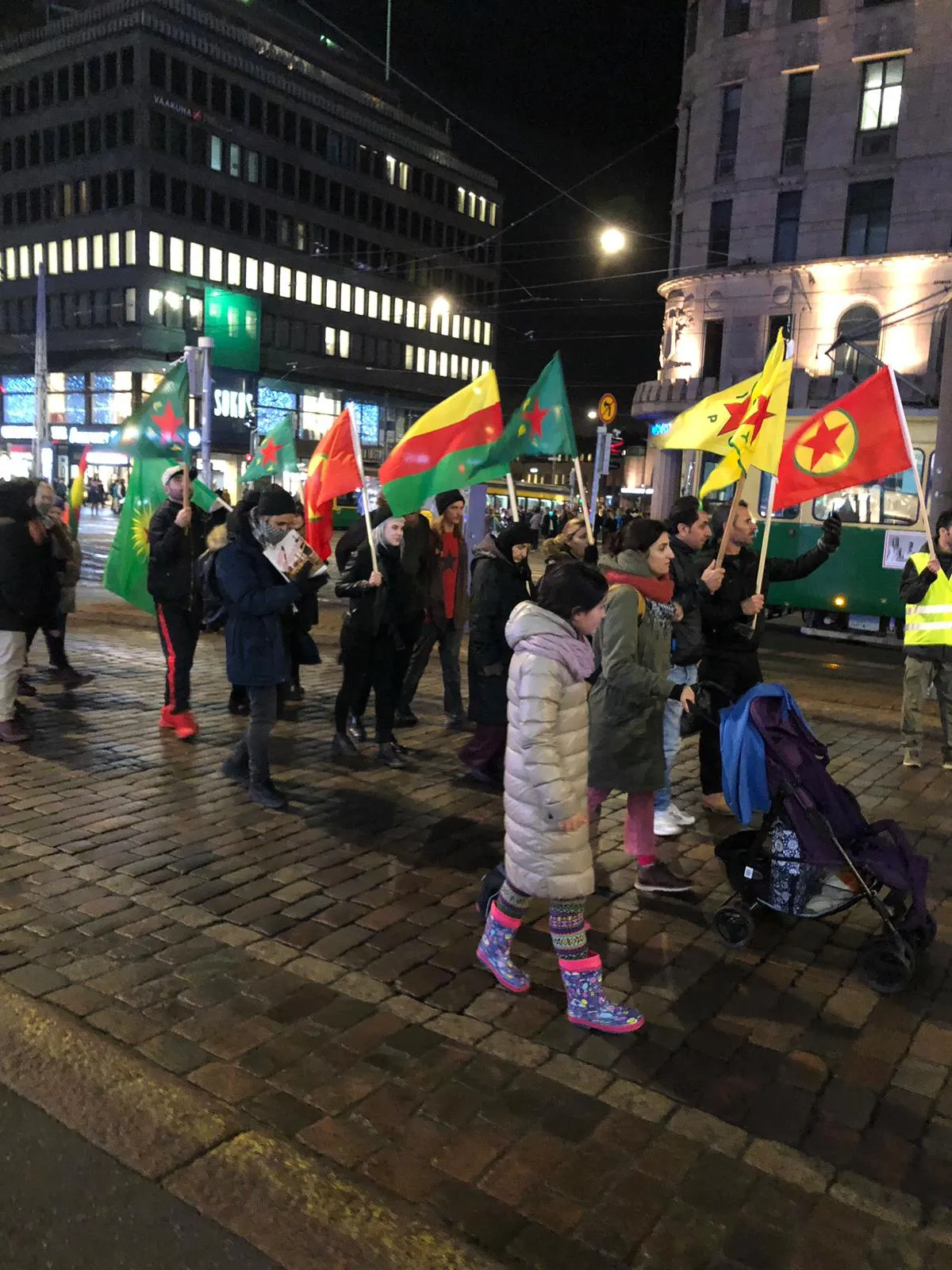 Dagirkeriya Tirkiyê li Finlandayê hate şermezarkirin