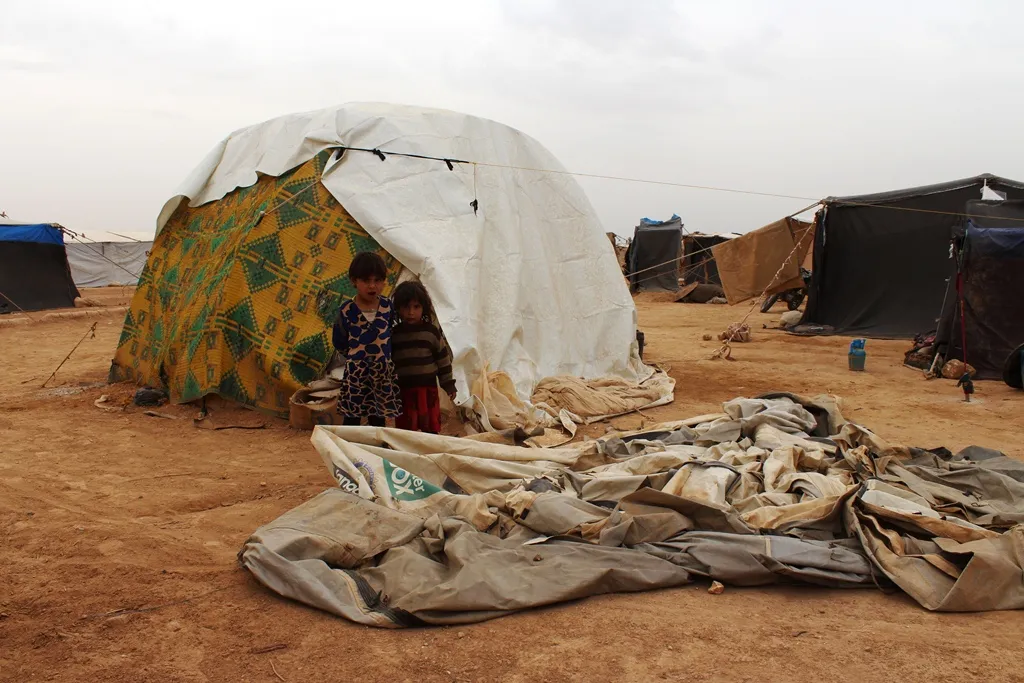 Zivistan li ber derî ye û koçber bêzar in