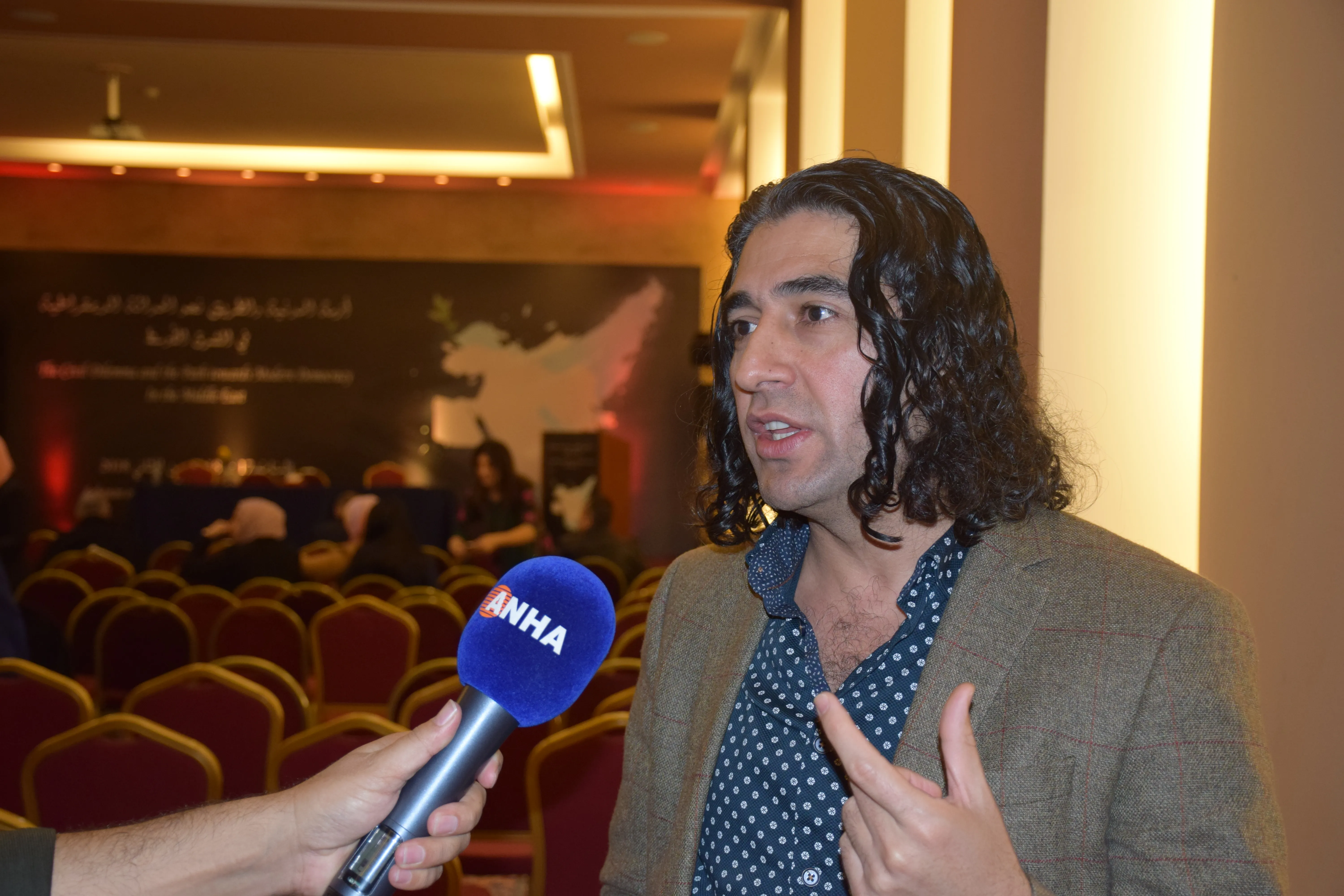 Lêkolîner: Fikrên Ocalan bûne mijarên lêkolînên ronakbîran