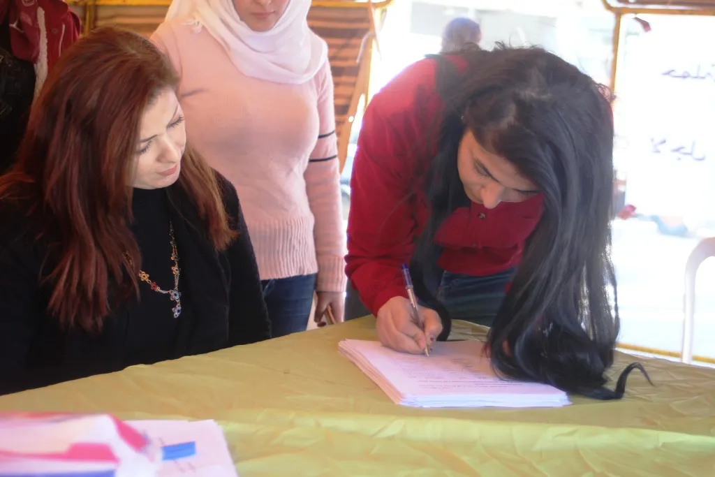 Pêngava komkirina îmzeyan li Kobanê dest pê kir