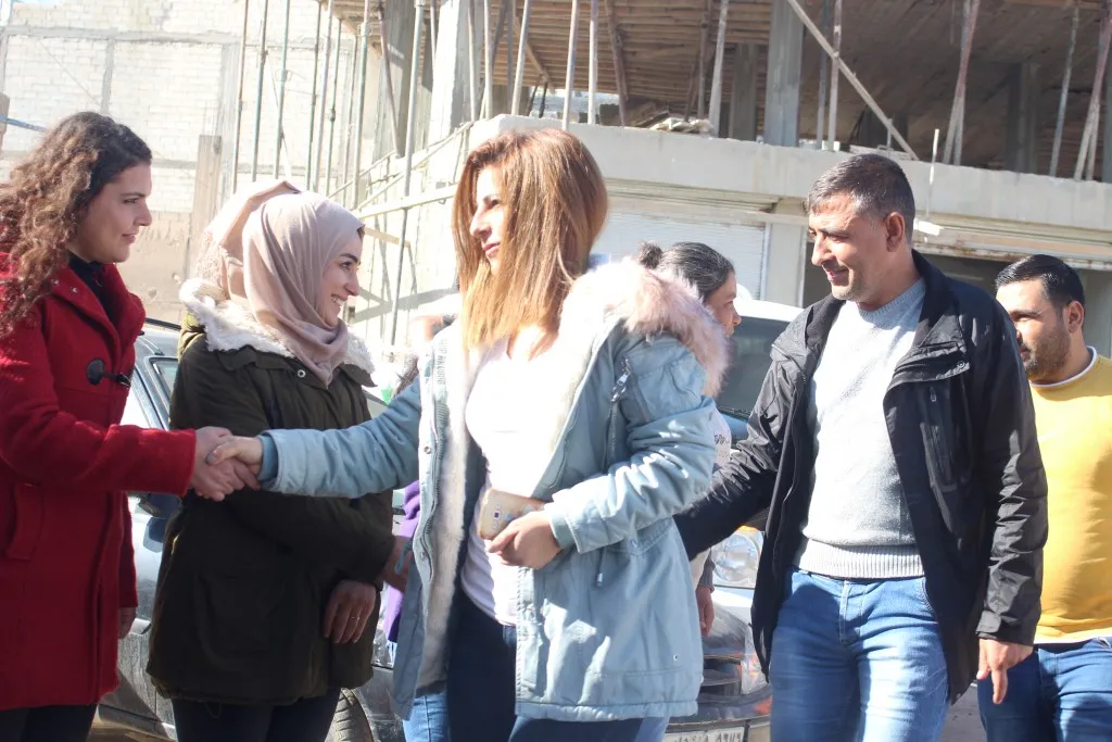 Pêngava komkirina îmzeyan li Kobanê dest pê kir