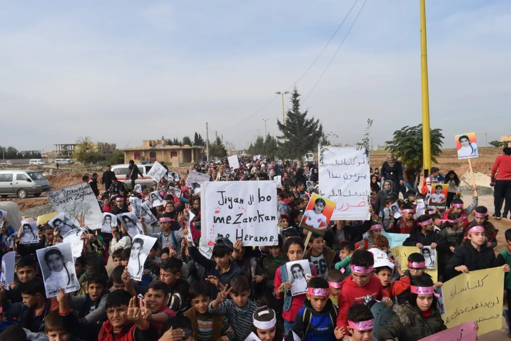 ‘Erdogan me dikuje, kanî parêzvanên mafên zarokan?’