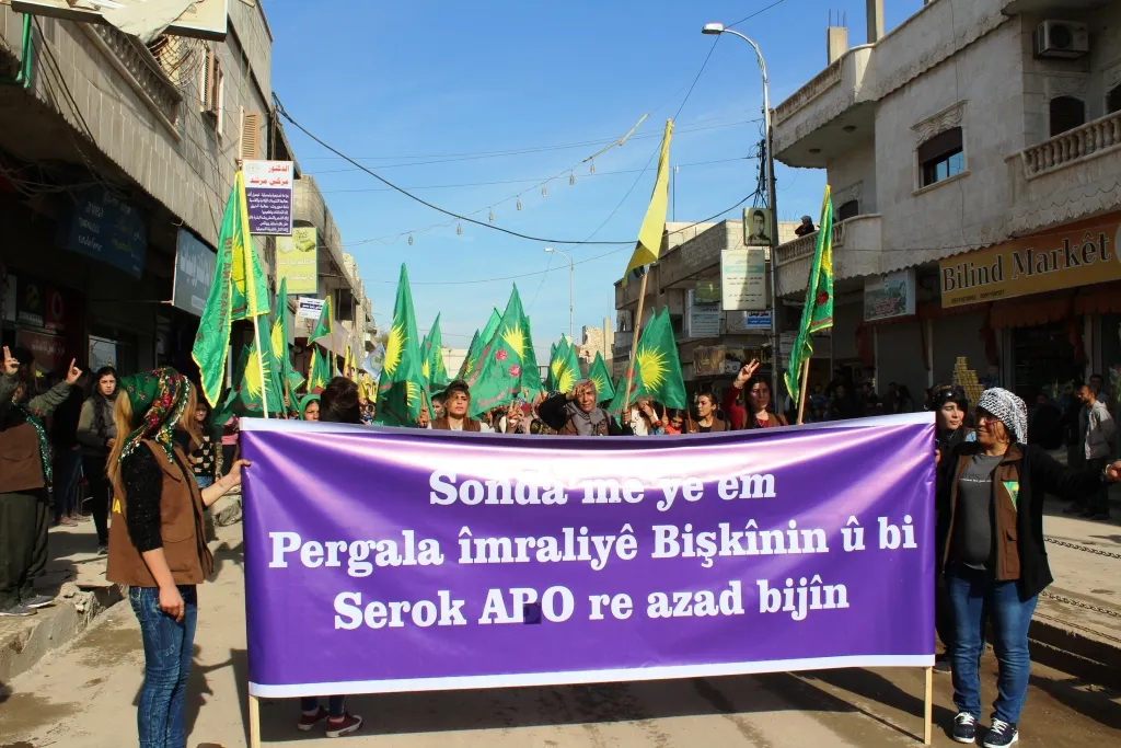 'Divê jin li her derê azad bin'