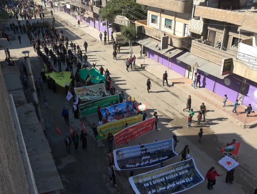 ‘Kes nikare îrada gelên bakurê suriyê bişkîne’
