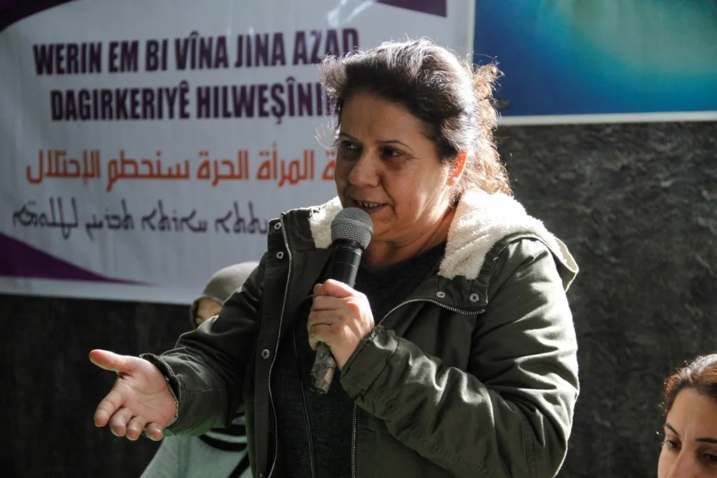 Bi boneya 25'ê Mijdarê li Serêkaniyê civîn