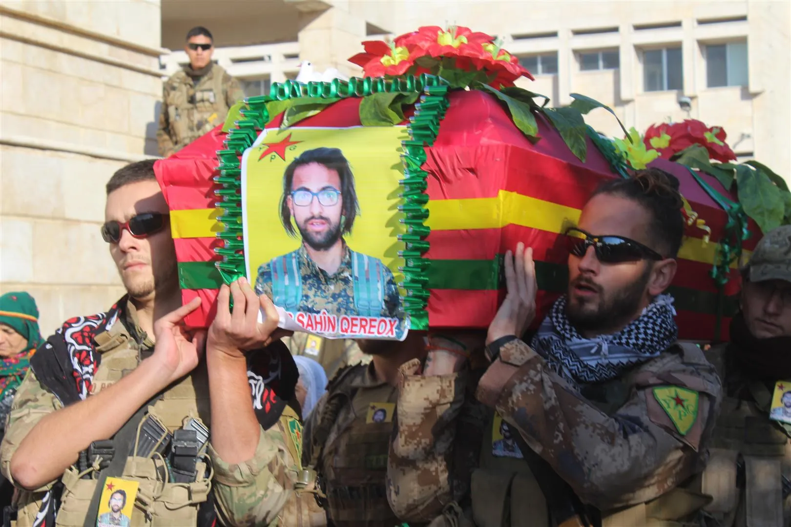 Bi hezaran welatiyan şehîd Xebat û şehîd Şahîn derbasî Başûr kirin