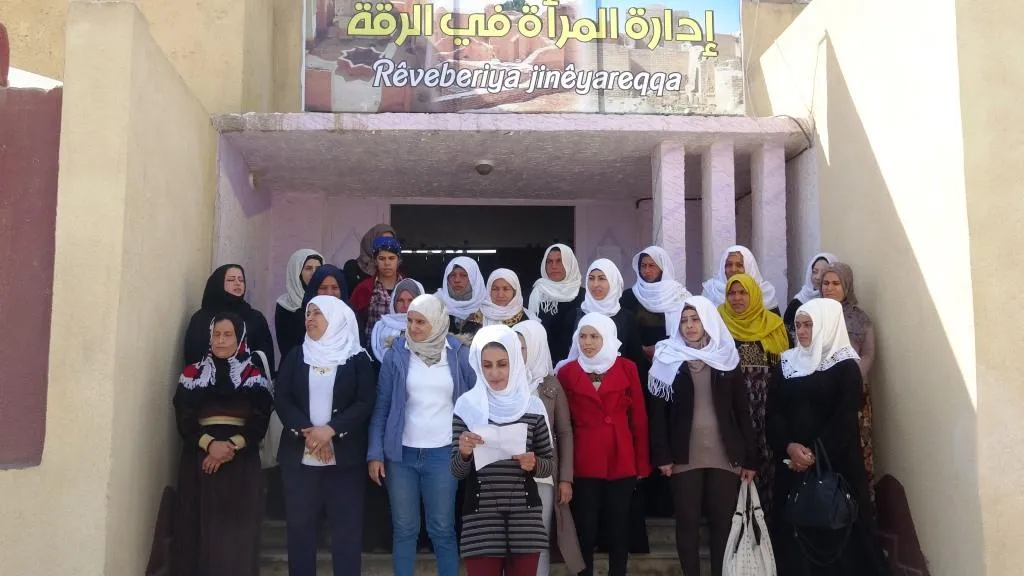 Rêveberiya Jinên Reqayê dest bi pêngava li dijî tundiya li ser jinan kir