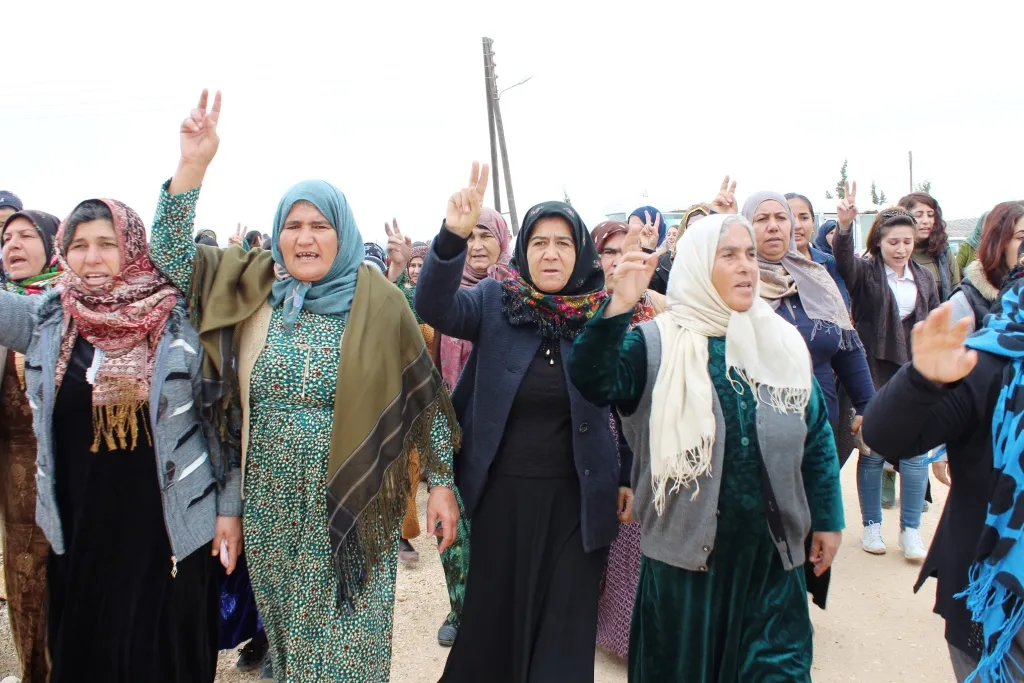 Sersaxiya şehîd Serdar Tolhildan li Kobanê pêk hat