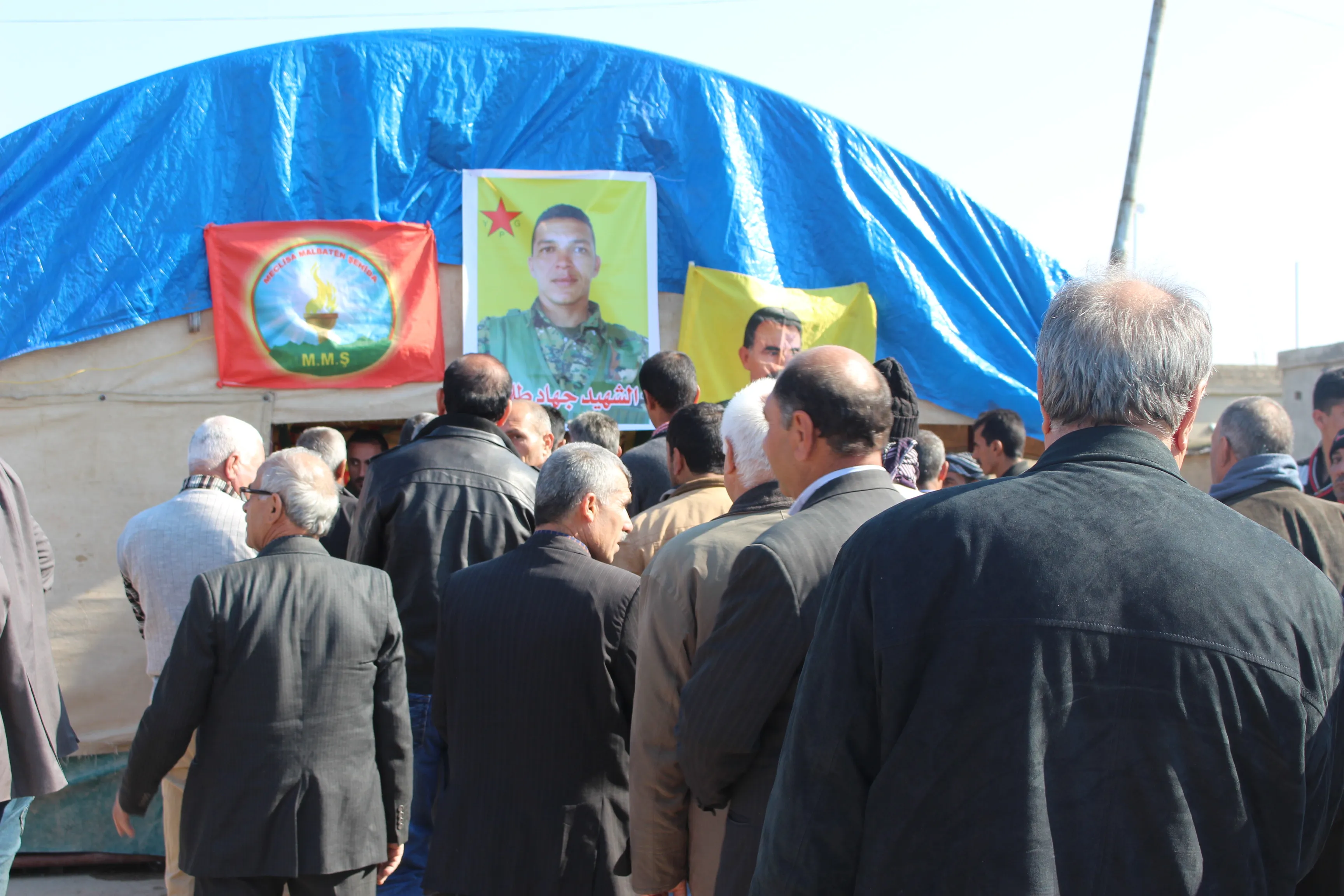 ‘Ji ber ku em ji azadiyê hez dikin, me bi hezaran şehîd di vê oxirê de dan’