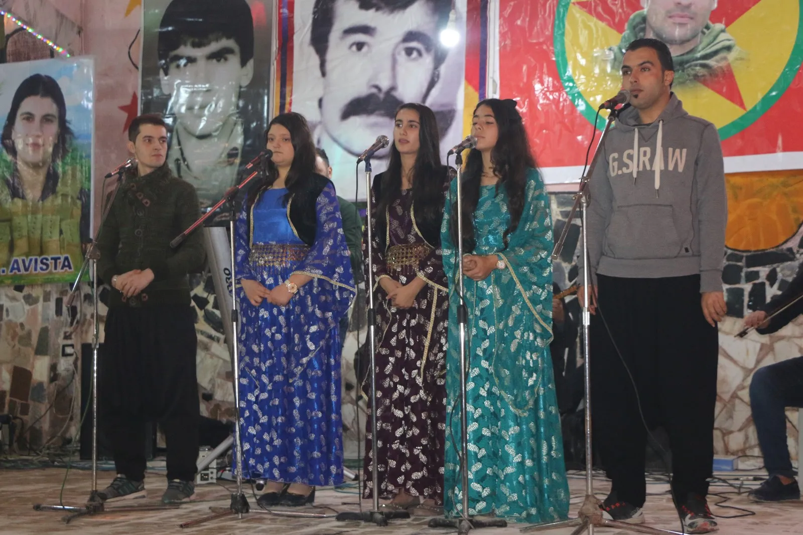 Gelê Rojava salvegera damezrandina PKK`ê pîroz kir 