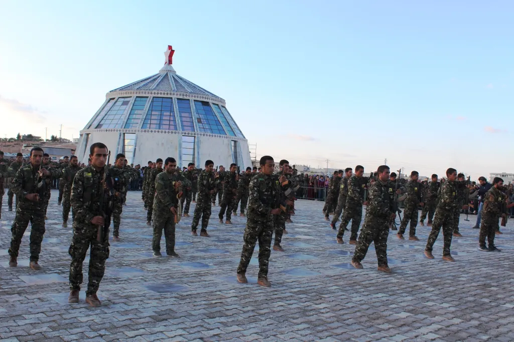 Cenazeyê Serdar Tolhildan bi merasîmeke girseyî hate veşartin