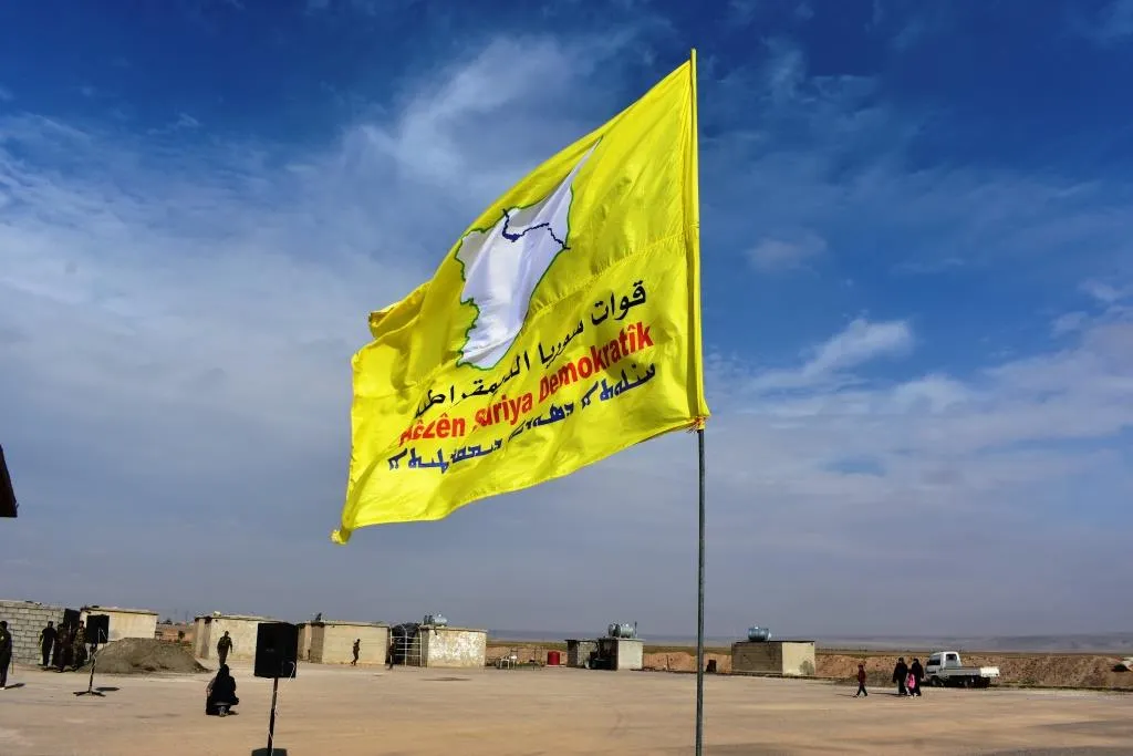 QSD‘ê dewreyek nû ya şervanên Dêrazorê bi dawî kir