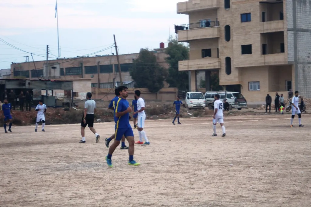 Di navbera Tîma Minbicê û Herêma Firatê de lîsika futbolê