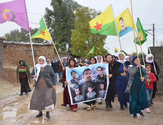 Şehîdên Hêzên Parastina Cewherî yên Mexmûrê hatin bîranîn