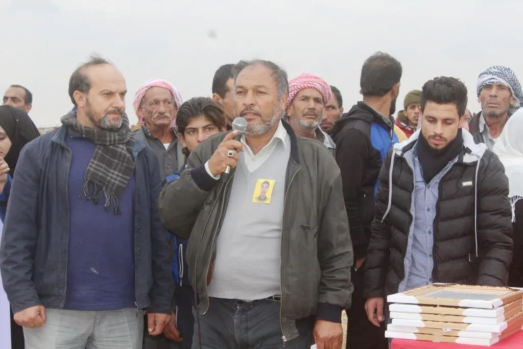 Cenazeyê Wail Kobanê li Reqayê hat veşartin