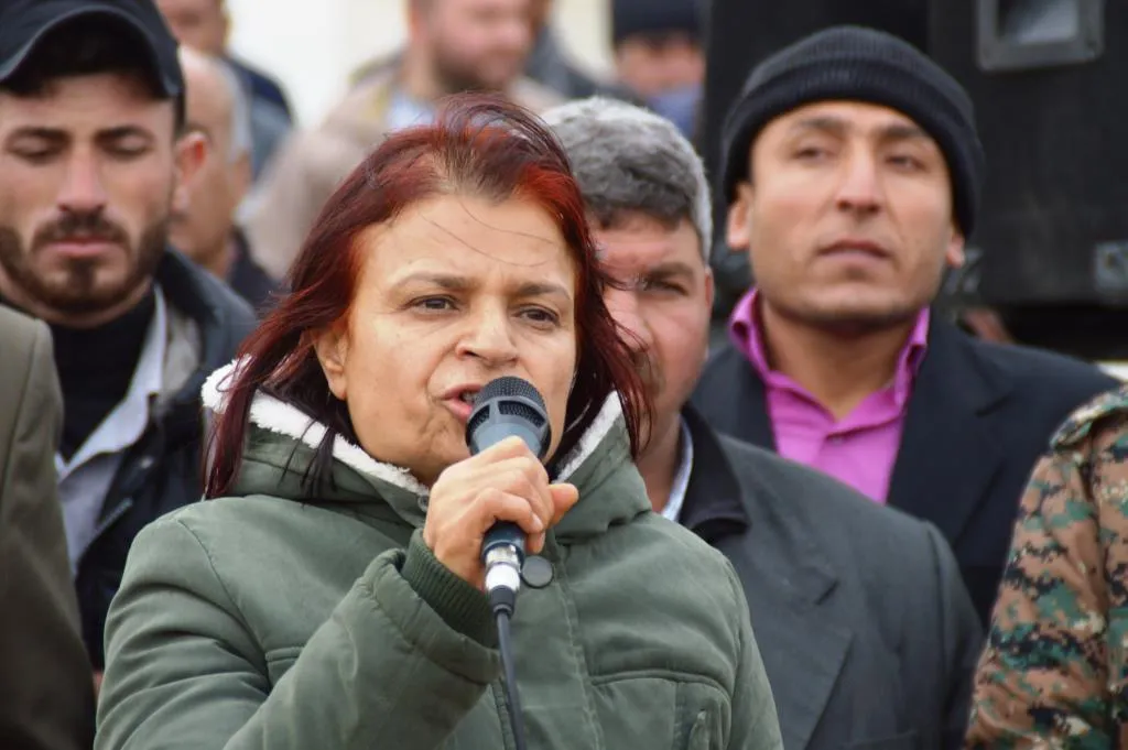 Mizgîn Ehmed: Gelê rêxistinkirî tu kes pê nikare