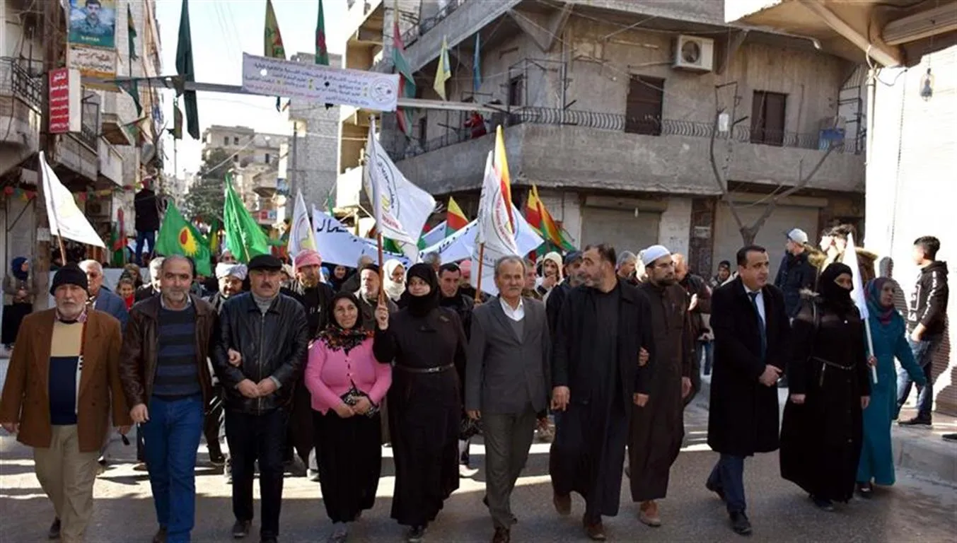 Gelê Helebê li dijî gefên Tirkiyê daketin qadan