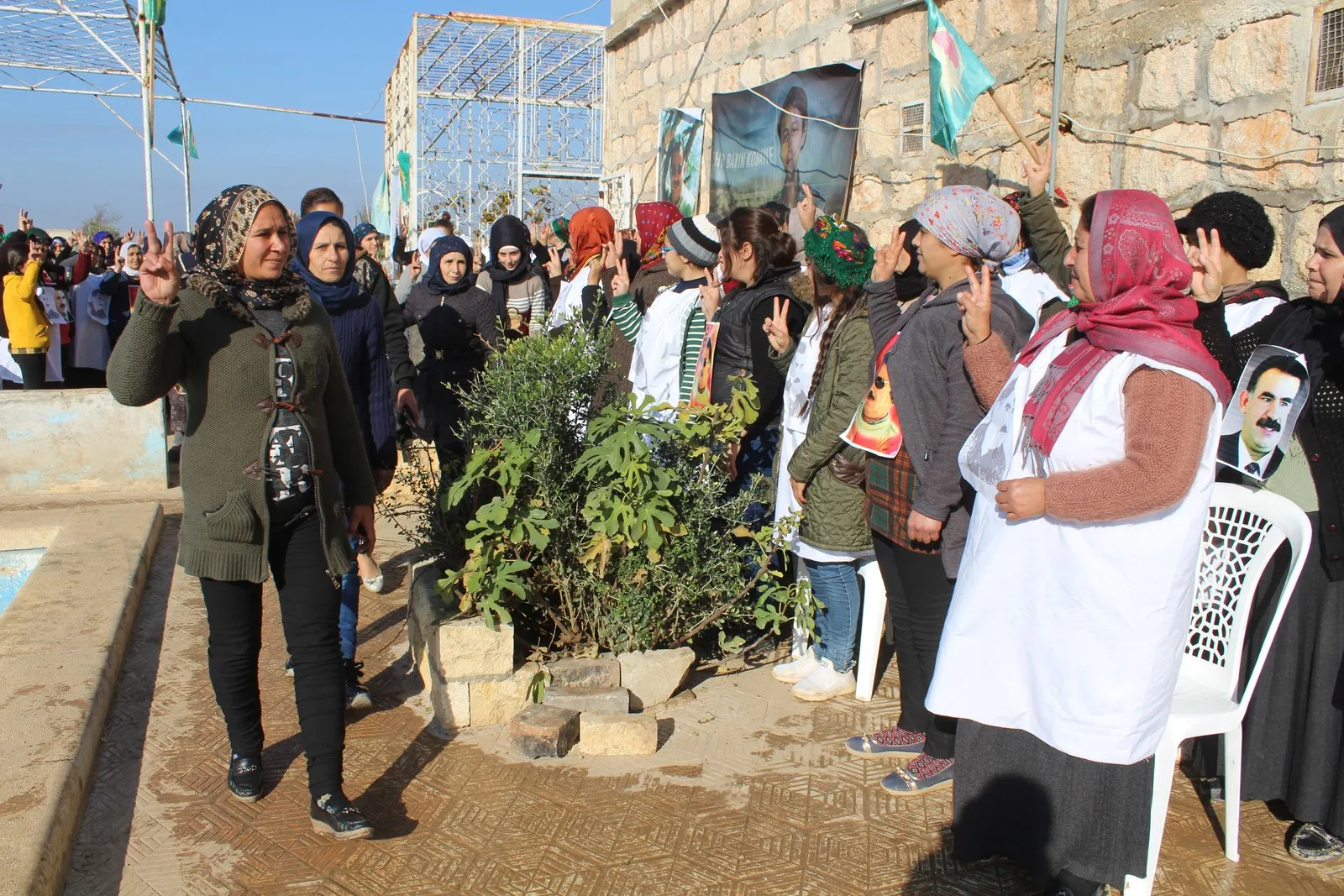 Greva biçîbûnê ya jinên Efrînê bi dawî bû
