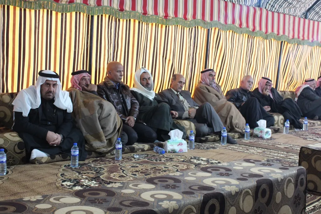 Eşîreyên Minbicê piştgiriya xwe bi rêveberî û meclisa leşkerî re dûbare kirin