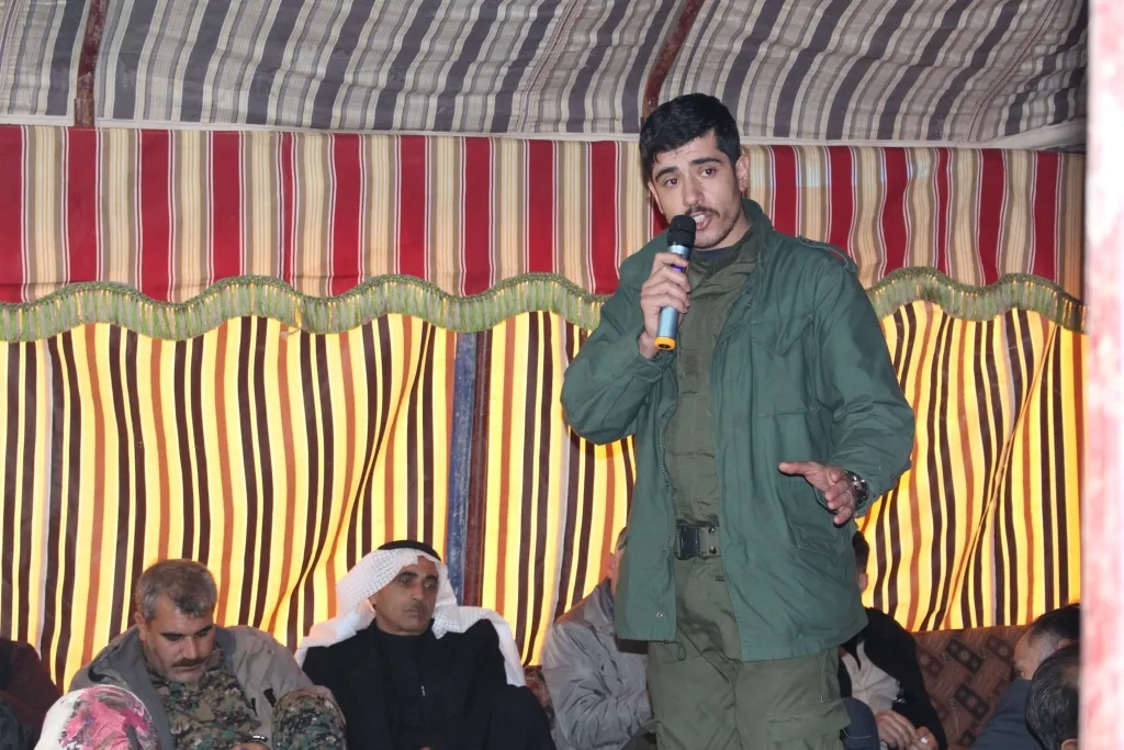 Eşîreyên Minbicê piştgiriya xwe bi rêveberî û meclisa leşkerî re dûbare kirin