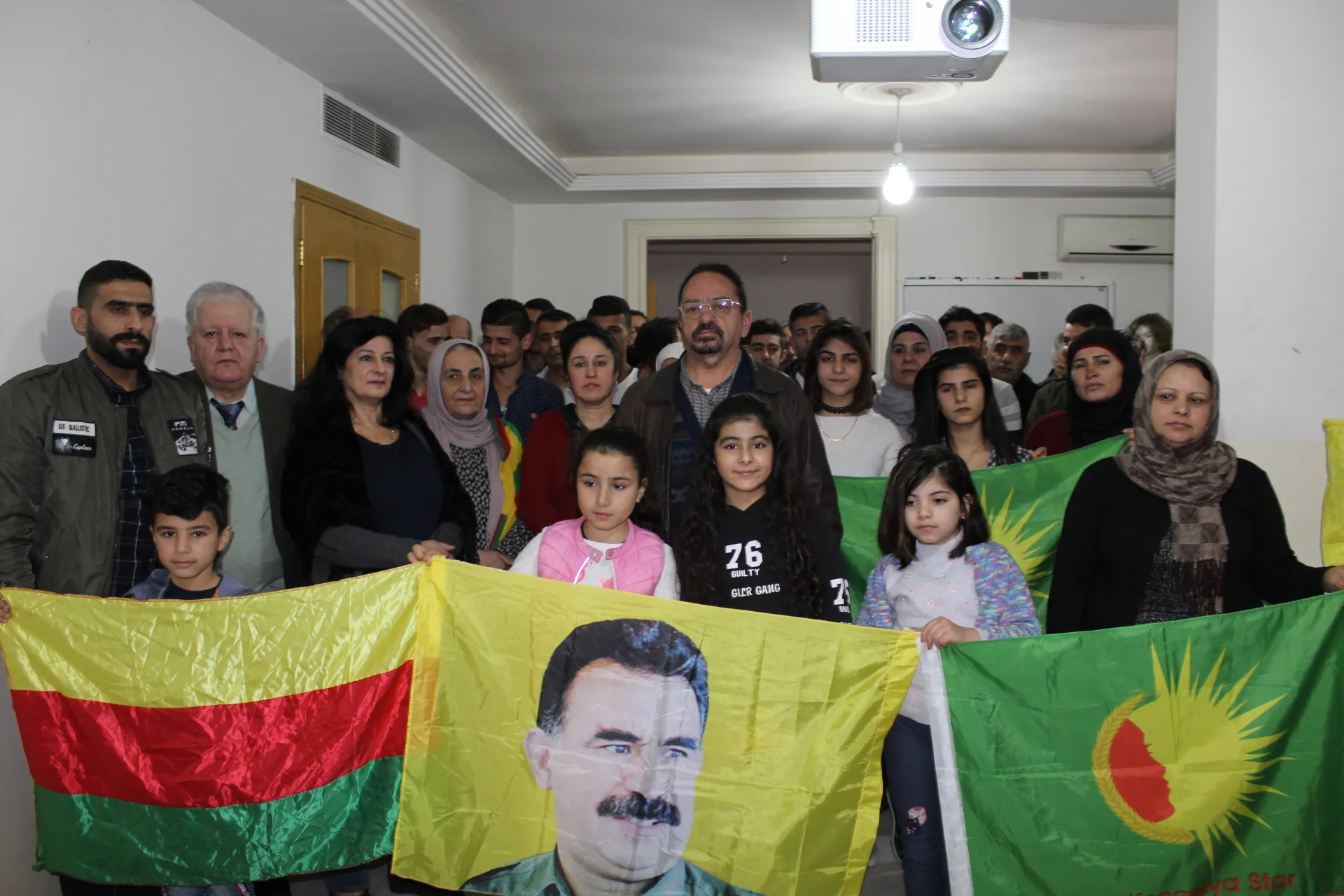 Kurdên li Lubnanê dagirkeriya Tirkiyê şermezar kirin