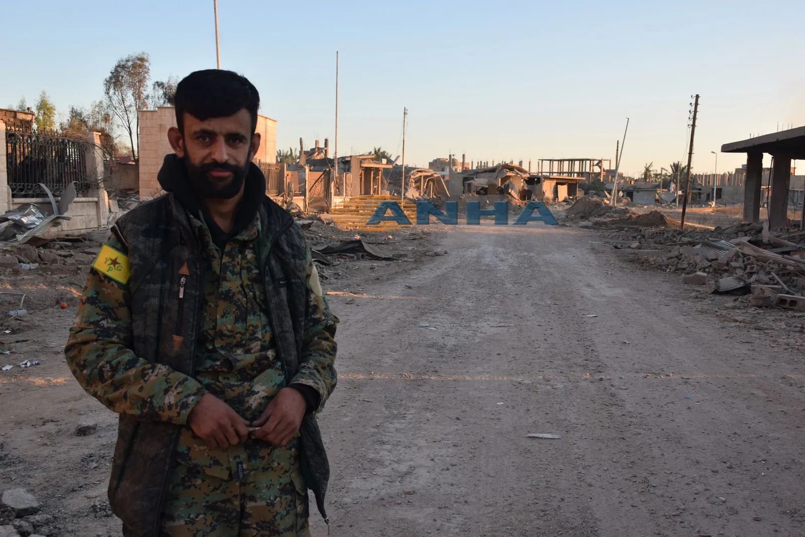ANHA derbasî navenda Hecînê bû