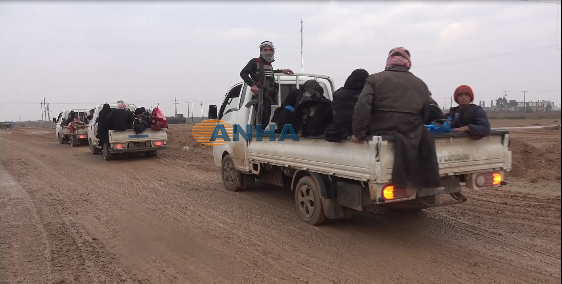 Li Hecînê şervanên QSD`ê bi sedan sivîlên din jî rizgar kirin