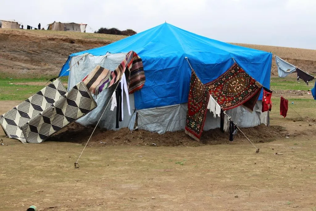 Zarokê Kampa El-Cerbû di navbera niha û pêşerojek ne diyar de