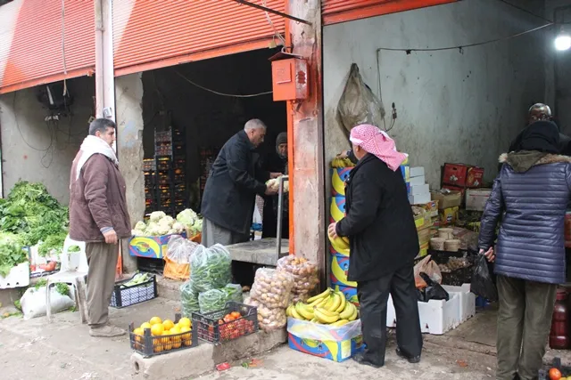 Di nav ewlehiyê  de jiyana xwe didomînin