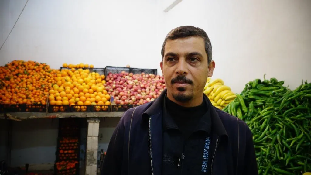 Sûkên Reqayê ji nû ve geş dibin