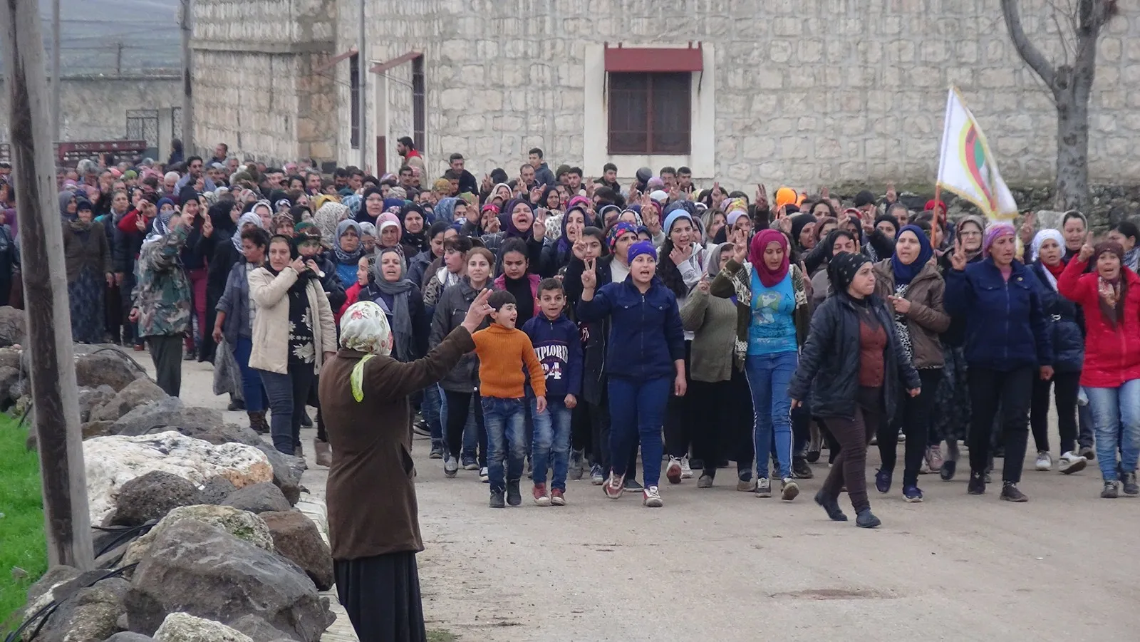 ‘Bi têkoşîna şehîdan û Berxwedana Serdemê em ê Efrînê rizgar bikin’