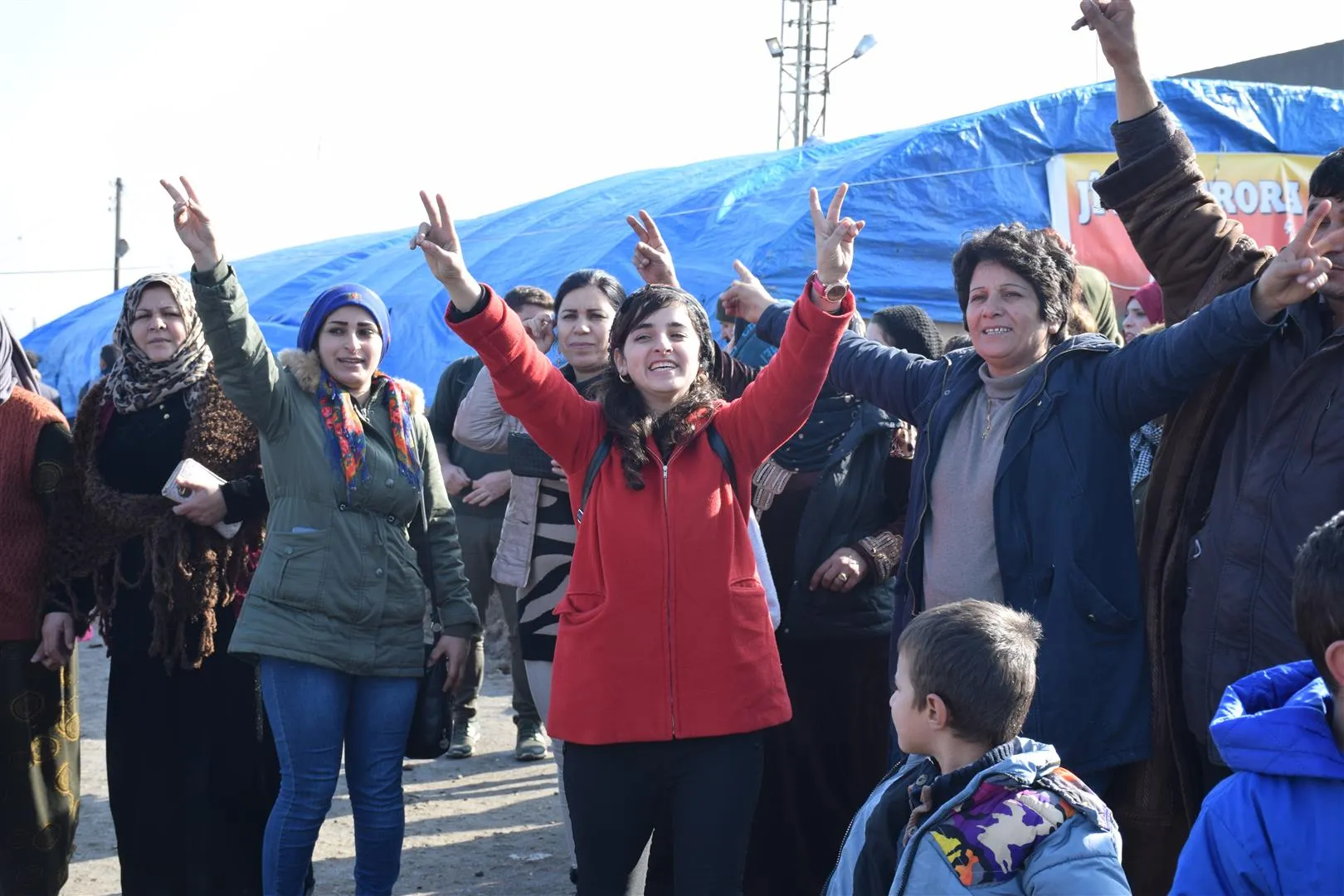 Şêniyên Dirbêsiyê beşdarî çalakiya Serêkaniyê bûn