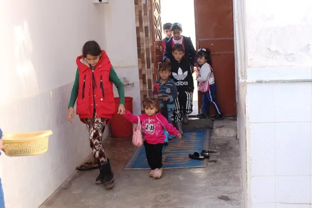 Cejna Êzî ji ber êrîşên li ser Şengalê bi xemgînî tê pîrozkirin