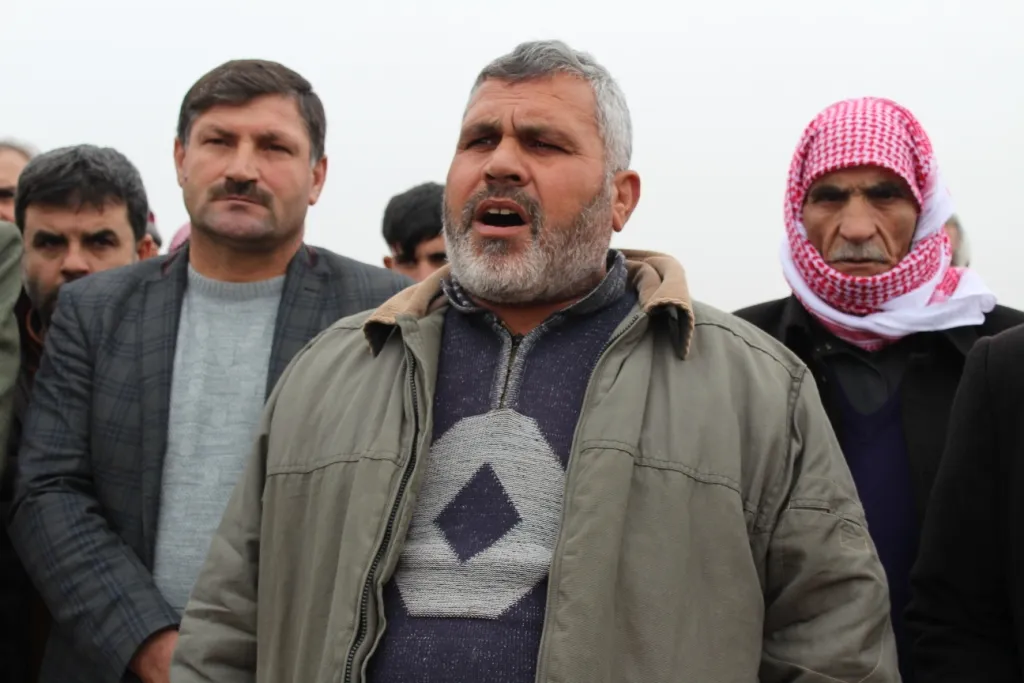 Gelê Kobanê sersaxî ji malbata şehîd Ednan re xwest