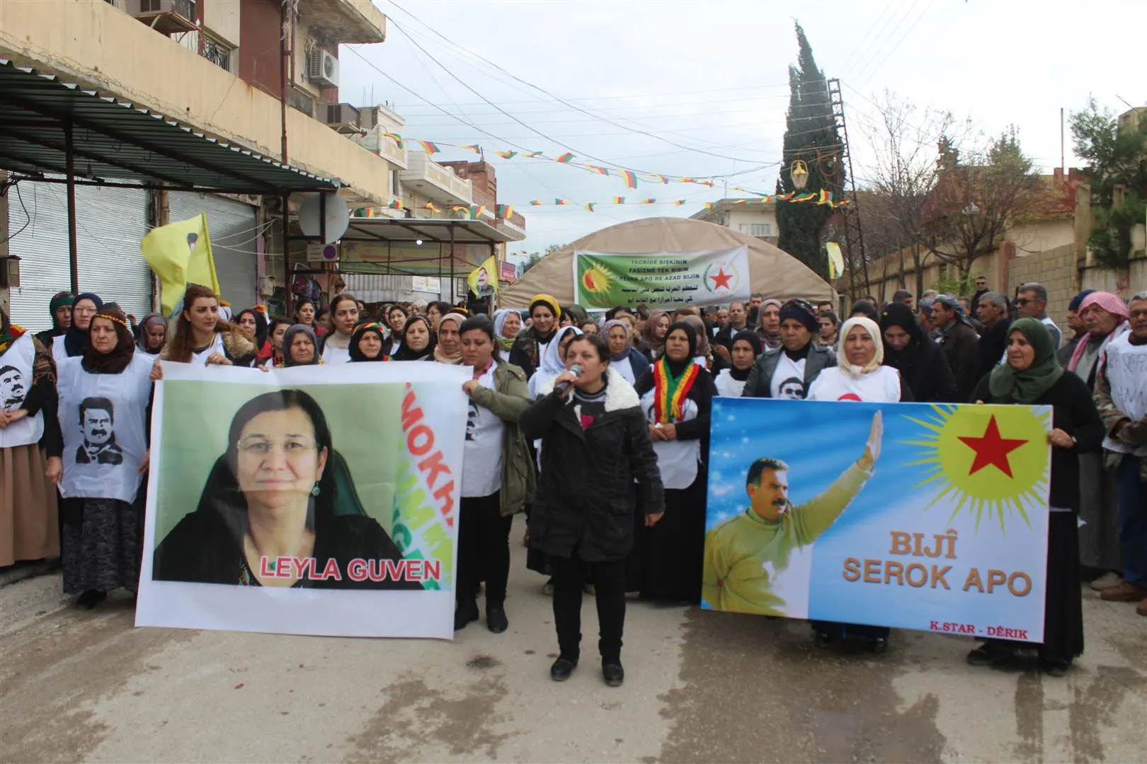 Şêniyên Dêrîkê jî ketin greva birçîbûnê