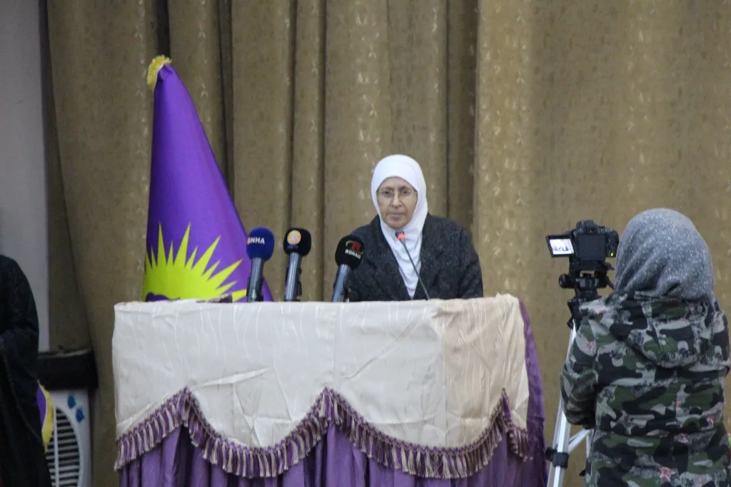 ‘Lidarxisitina konferansê berxwedana jinên Bakurê Sûriyê nîşan dide’