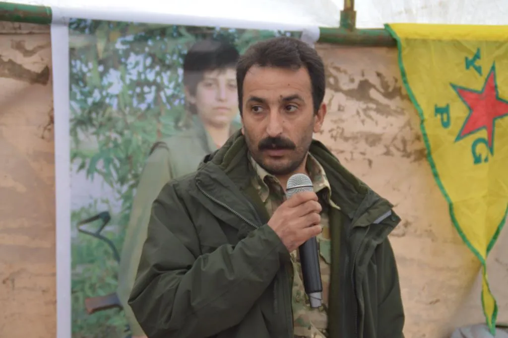 Li Qamişlo ji bo şehîd Zîlan û şehîd Şêrhat merasîma sersaxiyê