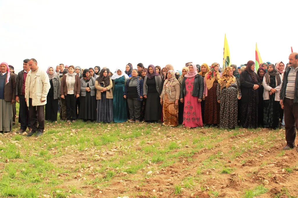 Li Kobanê 2 merasîmên sersaxiya şehîdan