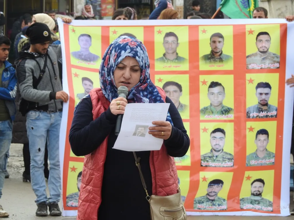 Ciwanên herêma Firatê ji bo azadiya Ocalan li ser pêyan in