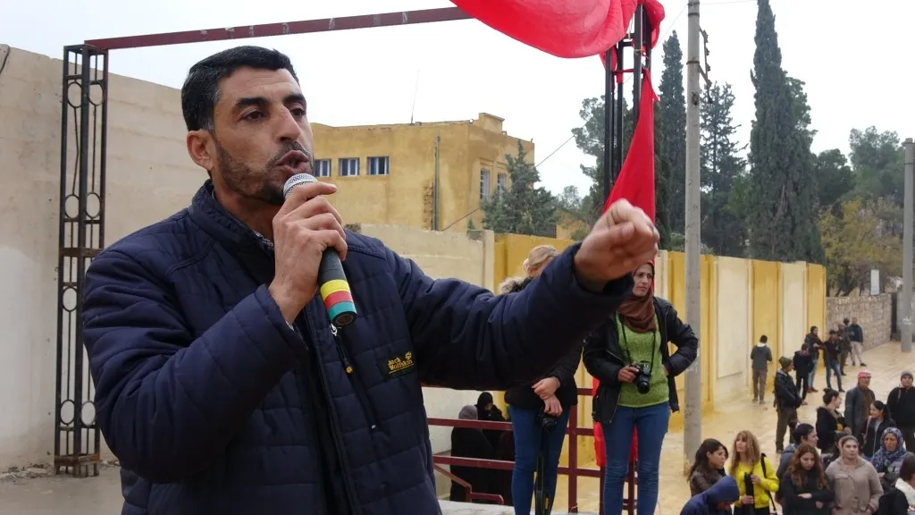 Gelê Kobanê tecrîda li ser Ocalan şermezar kir