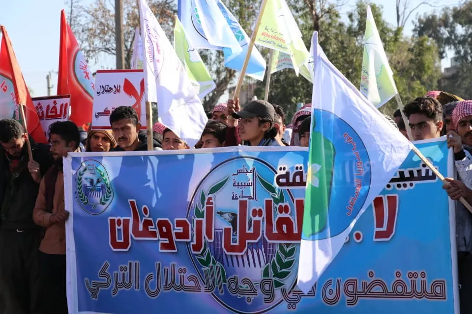 Gelê Tebqayê: Dagirkeriya Tirkiyeyê hemû pêkhateyên Sûriyê dike hedef