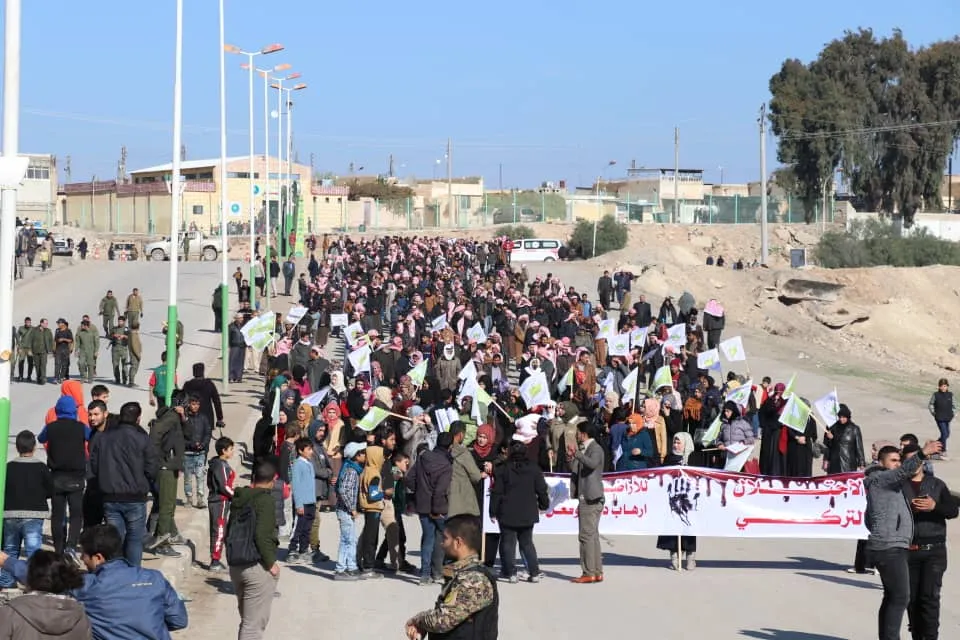 Gelê Tebqayê: Dagirkeriya Tirkiyeyê hemû pêkhateyên Sûriyê dike hedef