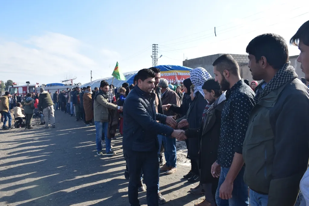 Mamosteyên herêma Cizîrê tev li konê mertalên zindî bûn